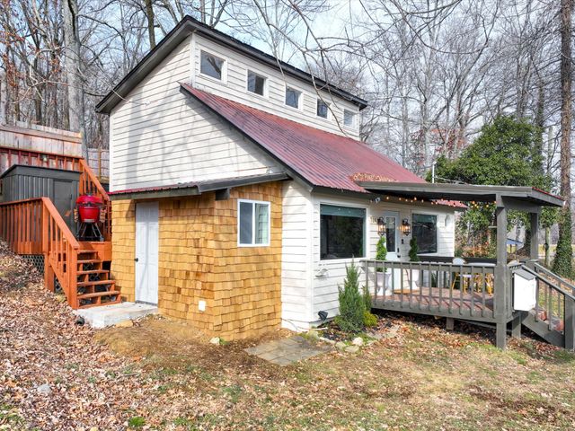 784 Lake Logan Rd, Ardmore, TN 38449