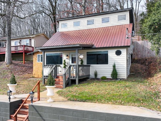 784 Lake Logan Rd, Ardmore, TN 38449