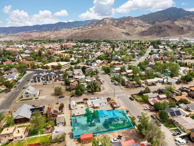 212 Blake St, Salida, CO 81201