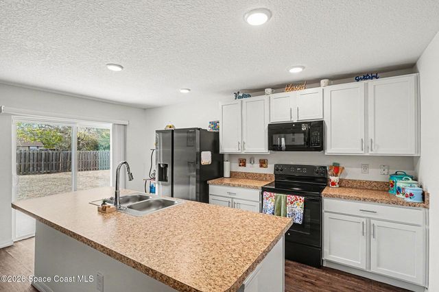 1986 Waukesha Avenue SE, Palm Bay, FL 32909