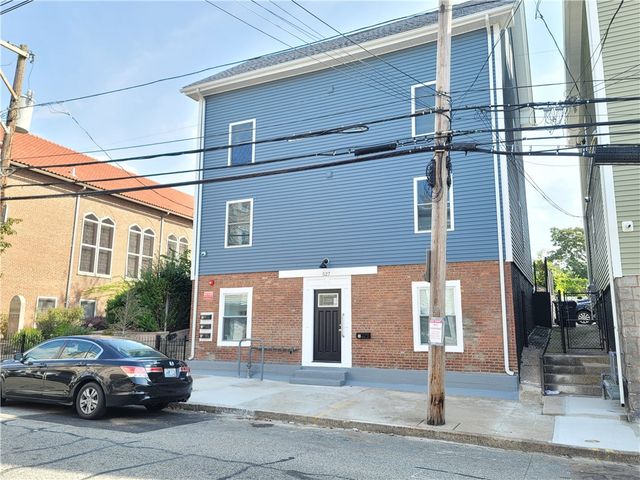 527 Charles Street 1, Providence, RI 02904