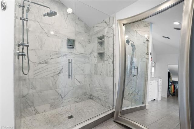 1286 Rainbow CT, Naples, FL 34110