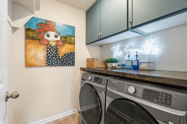 613 Cedar Brook Dr, White House, TN 37188