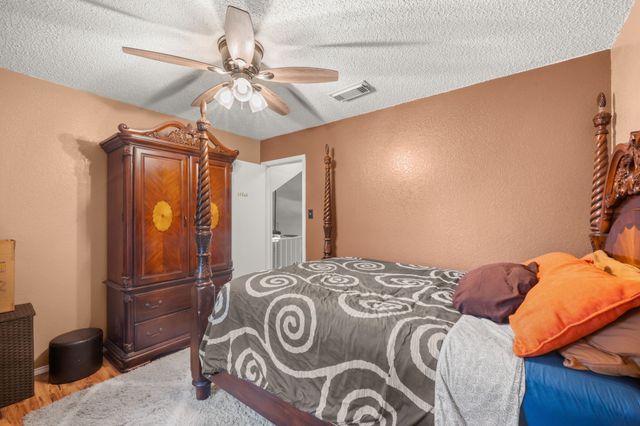 916 Danforth Place, Arlington, TX 76017