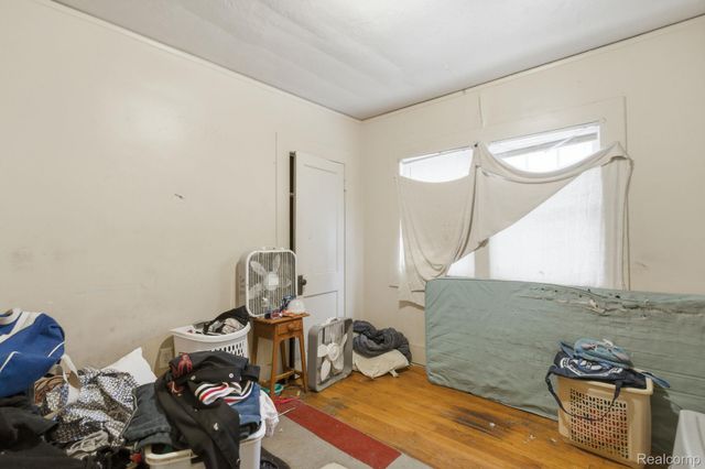 78 Newberry Street, Pontiac, MI 48341