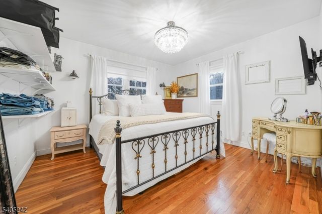 46 Barbara Dr, Pompton Lakes Boro, NJ 07442