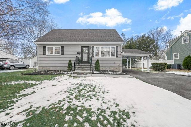 46 Barbara Dr, Pompton Lakes Boro, NJ 07442