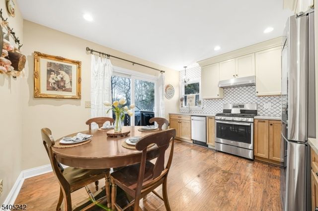 46 Barbara Dr, Pompton Lakes Boro, NJ 07442