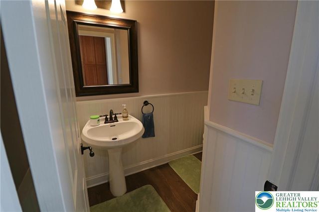 2127 Sherbrooke Drive, Lower Saucon Twp, PA 18015