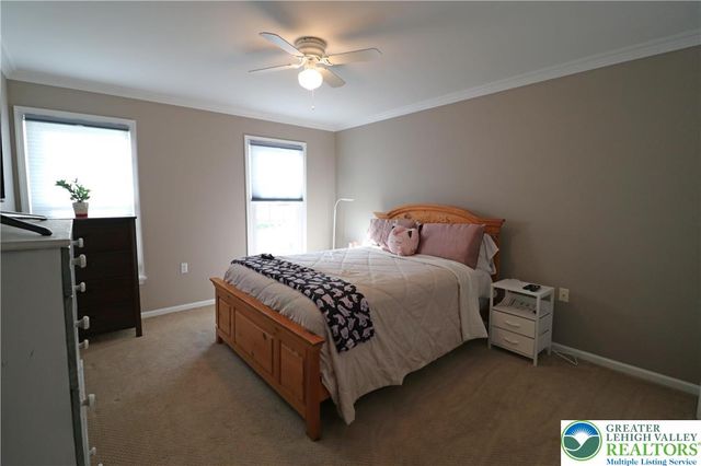 2127 Sherbrooke Drive, Lower Saucon Twp, PA 18015