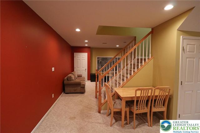 2127 Sherbrooke Drive, Lower Saucon Twp, PA 18015