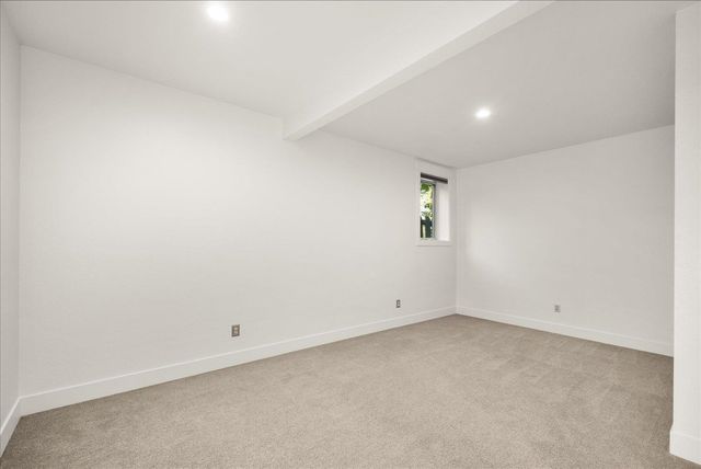 1114 E 19th Ave, Spokane, WA 99203
