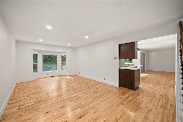 1114 E 19th Ave, Spokane, WA 99203