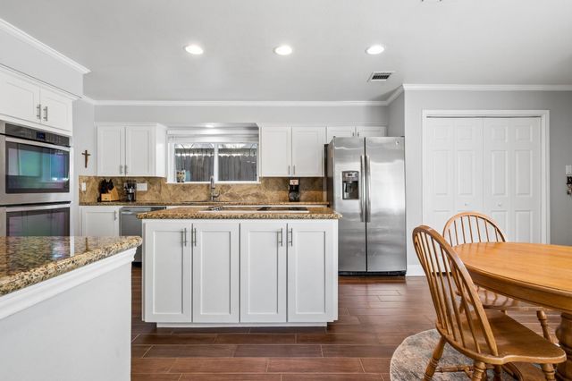 12415 Rocky Knoll Drive, Houston, TX 77077