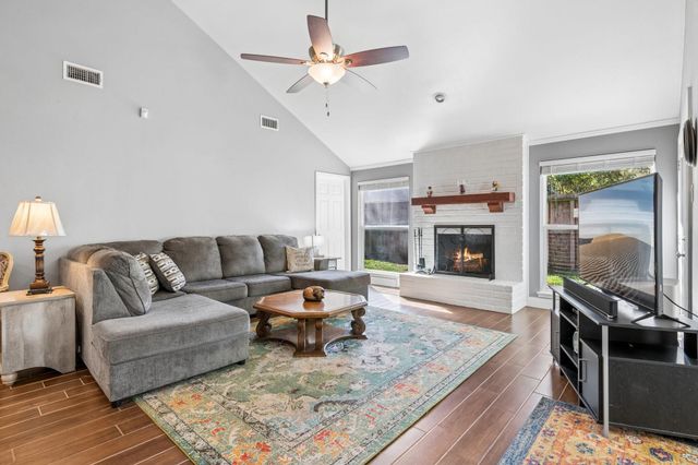 12415 Rocky Knoll Drive, Houston, TX 77077