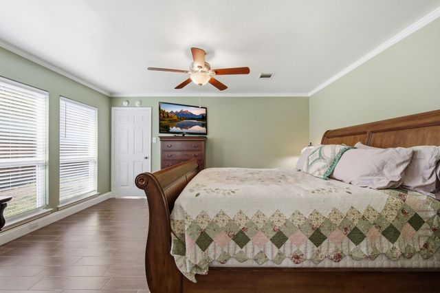 12415 Rocky Knoll Drive, Houston, TX 77077