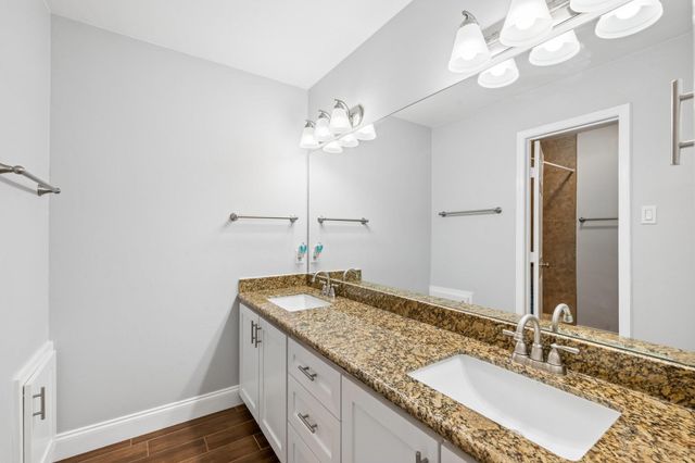 12415 Rocky Knoll Drive, Houston, TX 77077