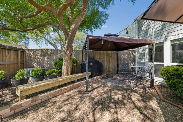 12415 Rocky Knoll Drive, Houston, TX 77077