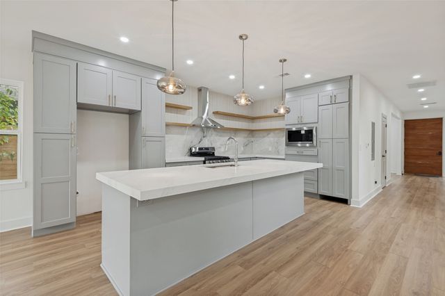 514 S Marlborough Avenue, Dallas, TX 75208