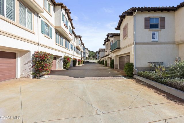 84 Via Katrina, Newbury Park, CA 91320