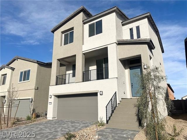 7348 Crown Landing Street, Las Vegas, NV 89113