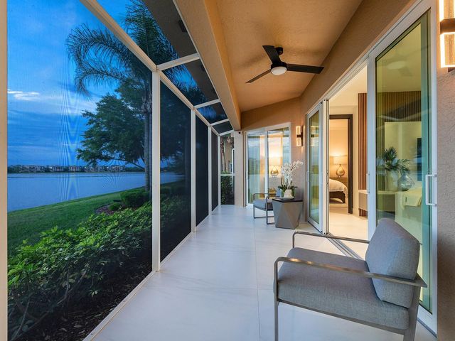 6427 MOORINGS POINT CIRCLE 101, Lakewood Ranch, FL 34202