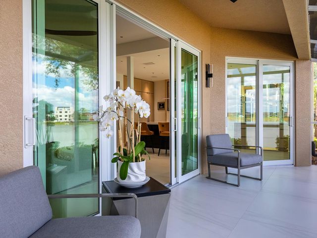 6427 MOORINGS POINT CIRCLE 101, Lakewood Ranch, FL 34202
