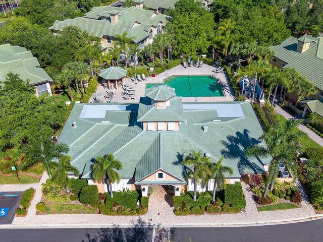 6427 MOORINGS POINT CIRCLE 101, Lakewood Ranch, FL 34202