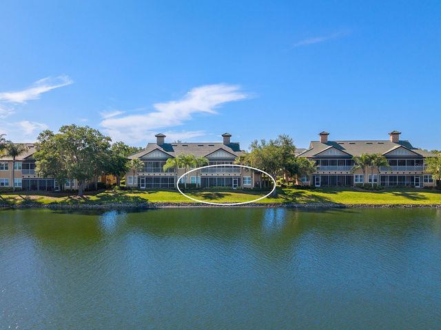 6427 MOORINGS POINT CIRCLE 101, Lakewood Ranch, FL 34202