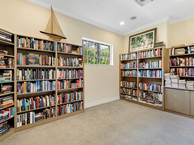 6427 MOORINGS POINT CIRCLE 101, Lakewood Ranch, FL 34202