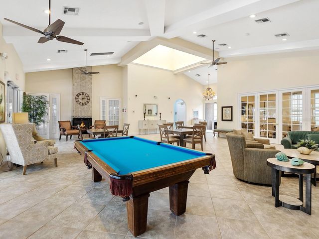 6427 MOORINGS POINT CIRCLE 101, Lakewood Ranch, FL 34202