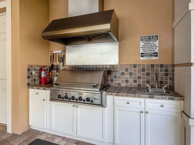 6427 MOORINGS POINT CIRCLE 101, Lakewood Ranch, FL 34202