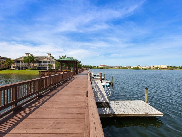 6427 MOORINGS POINT CIRCLE 101, Lakewood Ranch, FL 34202