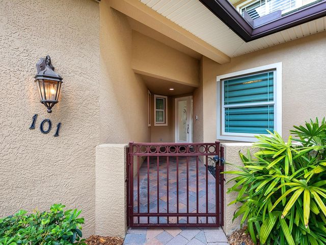 6427 MOORINGS POINT CIRCLE 101, Lakewood Ranch, FL 34202