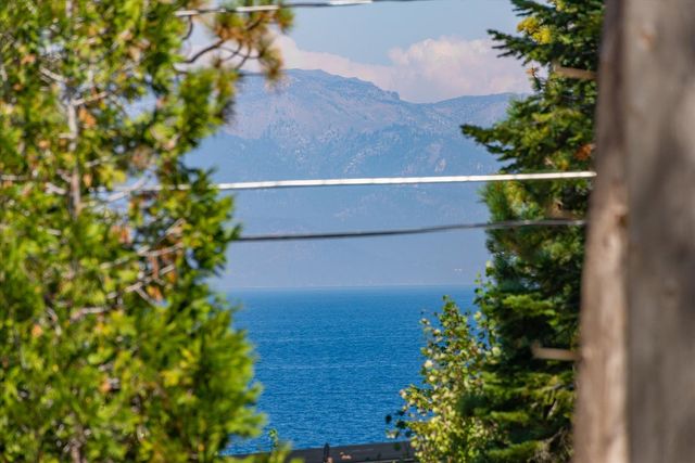 6705 West Lake Boulevard, Tahoma, CA 96142