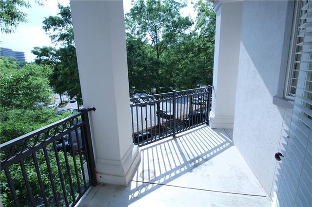 11 Perimeter Center E 2304, Atlanta, GA 30346