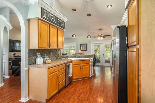 334 PALMVIEW CIRCLE N, Auburndale, FL 33823