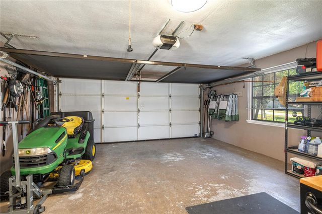 334 PALMVIEW CIRCLE N, Auburndale, FL 33823