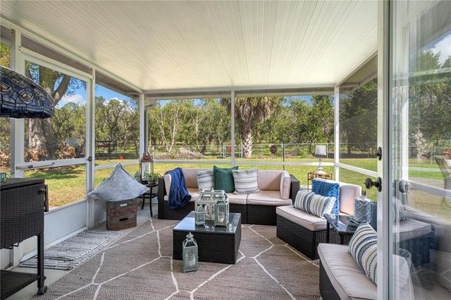 334 PALMVIEW CIRCLE N, Auburndale, FL 33823