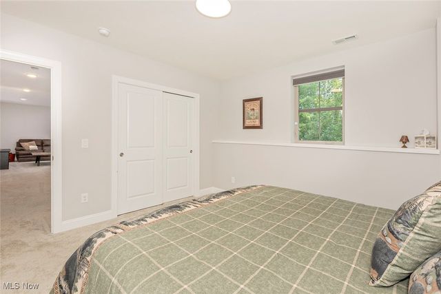 8086 Canyon Ridge, Chagrin Falls, OH 44023