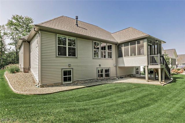 8086 Canyon Ridge, Chagrin Falls, OH 44023