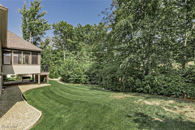 8086 Canyon Ridge, Chagrin Falls, OH 44023