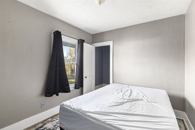 930 Mahlon Street, Lansing, MI 48906