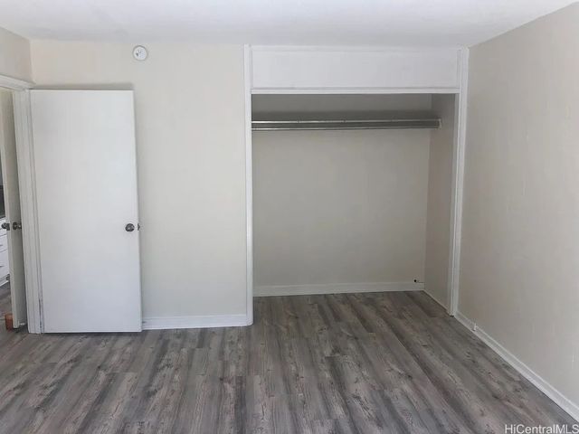 2328 Sea View Avenue 304, Honolulu, HI 96822