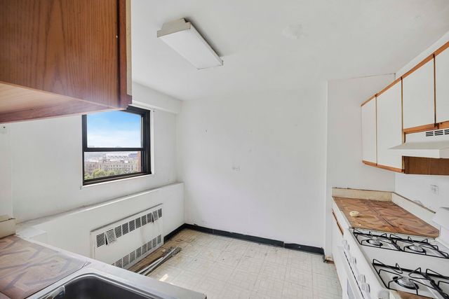 1020 GRAND CONCOURSE 11RR, New York City, NY 10452