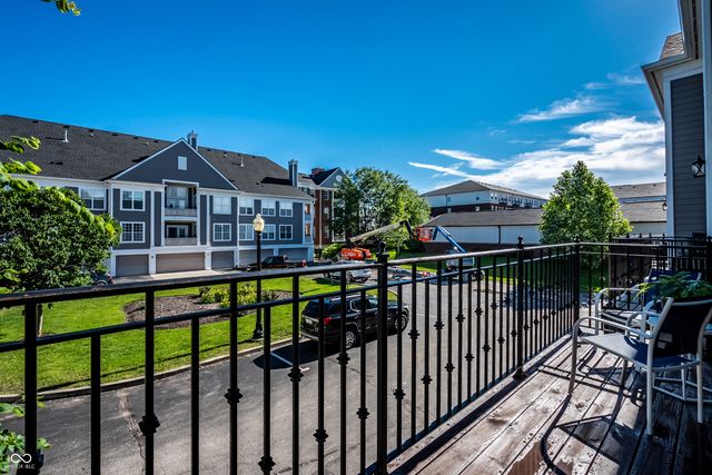 464 American Way S, Carmel, IN 46032