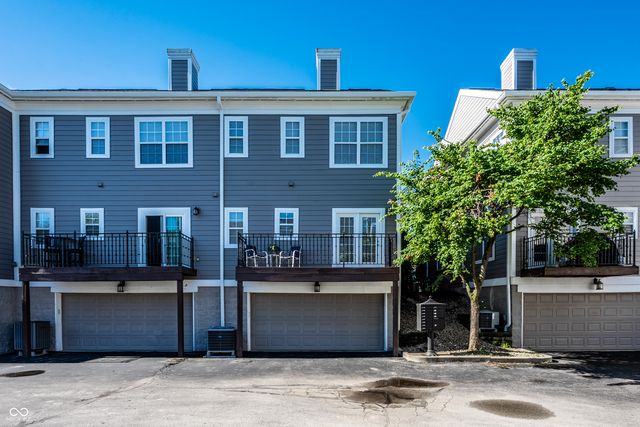 464 American Way S, Carmel, IN 46032