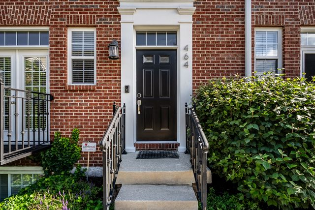 464 American Way S, Carmel, IN 46032