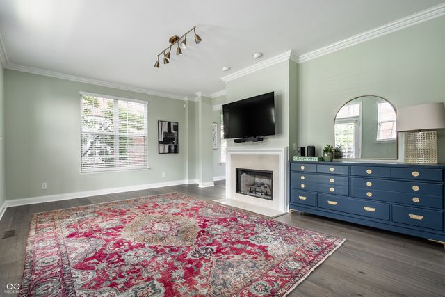 464 American Way S, Carmel, IN 46032