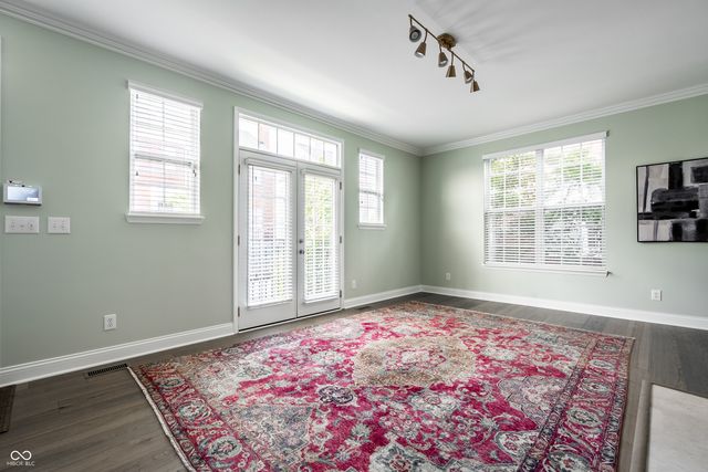 464 American Way S, Carmel, IN 46032